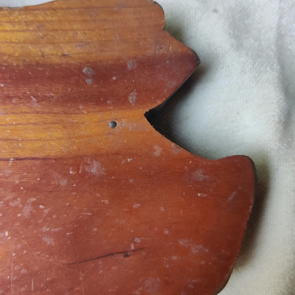VTG Pig Shaped Cutting Board with Strawberries  14.5x7.25